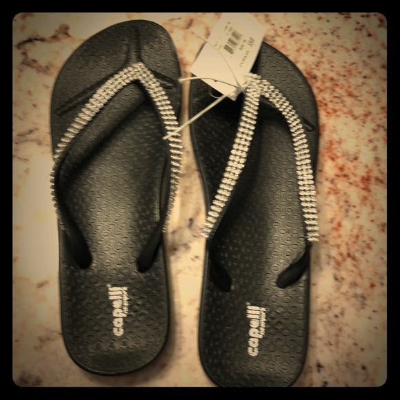 thick rubber flip flops